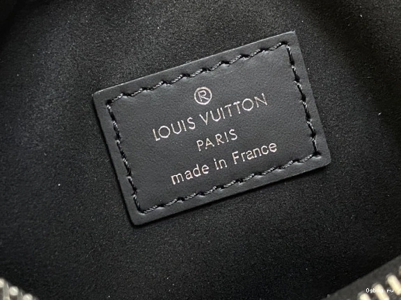 LOOP-23*13*6CM LOUIS VUITTON 0820
